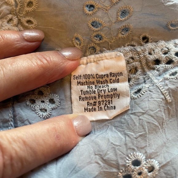 Johnny Was Blue Embroidered Top - Picture 5 of 5